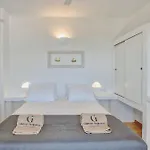 Glaros