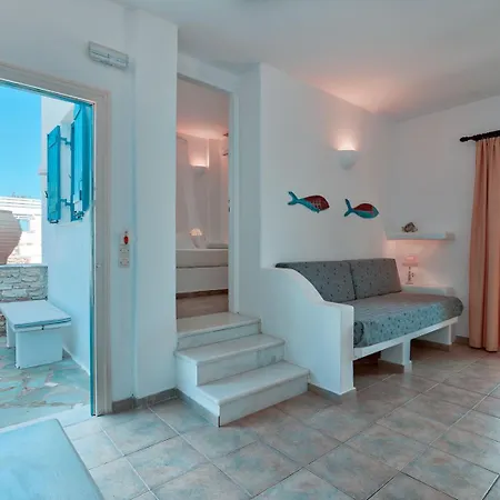 Glaros Antiparos Town