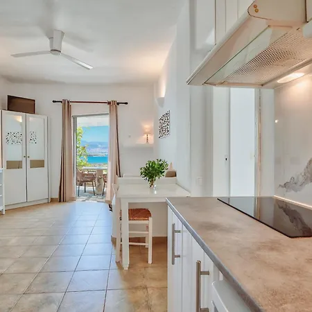 Glaros * Antiparos Town